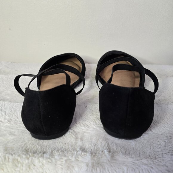 Torrid - 8WW - Black Faux Suede Elastic Crisscross Strap Flat - Picture 10 of 13